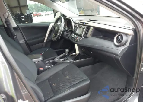 2015 Toyota Rav4 Le z USA, uszkodzony, nr VIN 2T3BFREV1FW401691